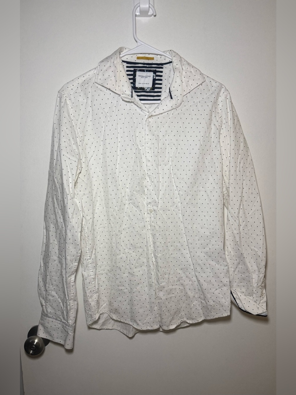 Denim & Flower Women's White Long Sleeve Button Up Star Pattern Size US M